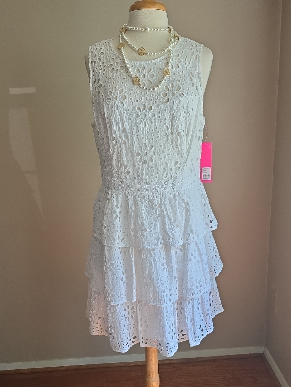 Lilly Pulitzer White Eyelet Tiered Sleeveless Dress - Classic Summer Style,Sz 14